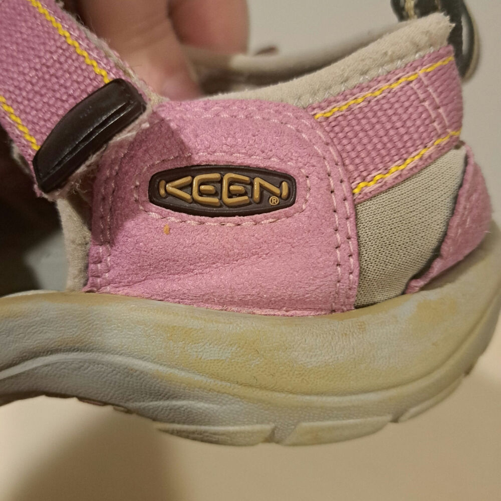 Keen Newport H2 Hiking Sport Sandal Youth Size 5 Purple - Picture 5 of 10